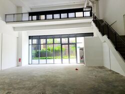 revv photo thumbnail #5